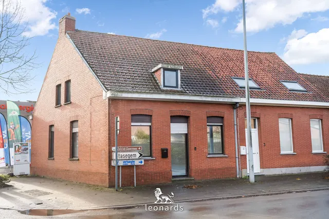 Huis à vendre à Deerlijk – 1/10