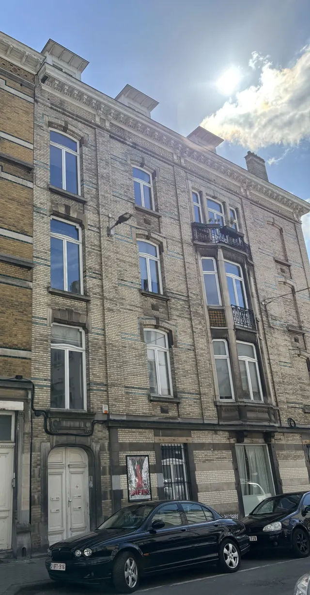 Appartement te huur in Ixelles – 1/10