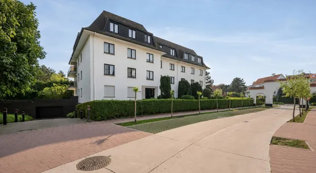 Appartement te koop in Knokke – 1/10