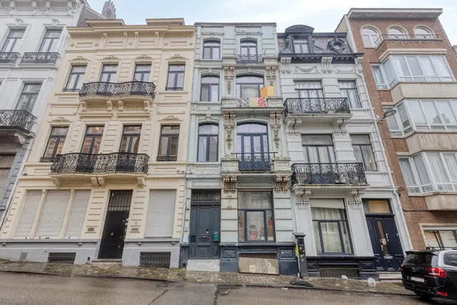 Huis te koop in Bruxelles – 1/10