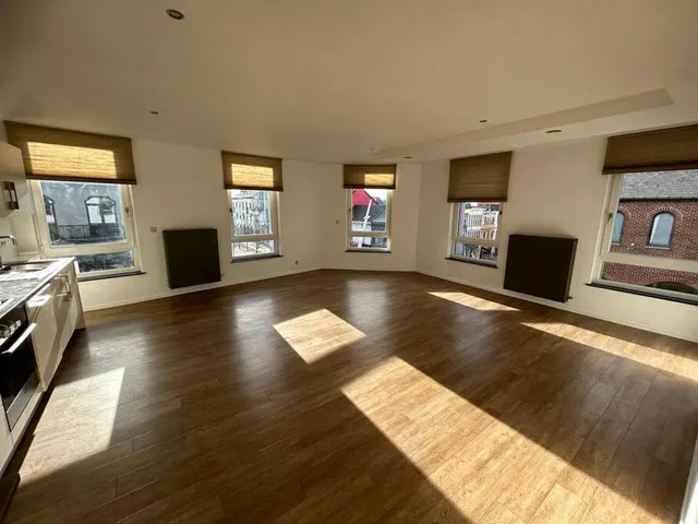 Appartement à vendre à La Louvière – 1/8