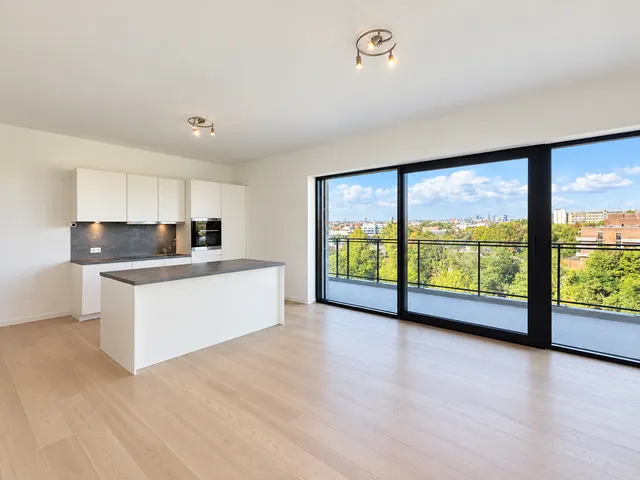 Appartement te huur in Auderghem – 1/10