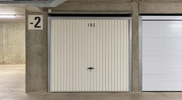 Gesloten garagebox te koop in Knokke-Heist – 1/4