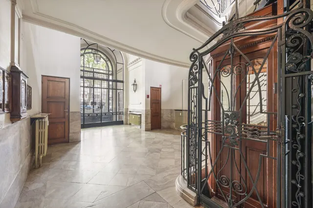 Apartment for sale in Antwerpen – 1/10