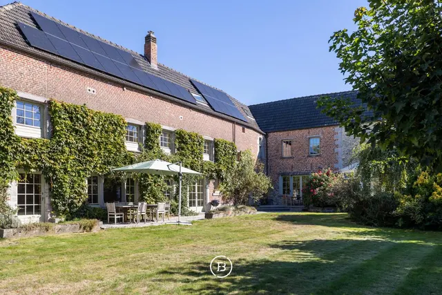 Villa te koop in Arquennes – 1/10