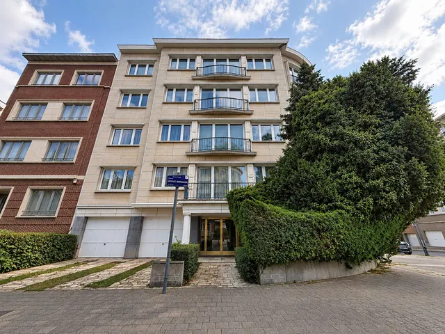 Appartement te koop in Ixelles – 1/10