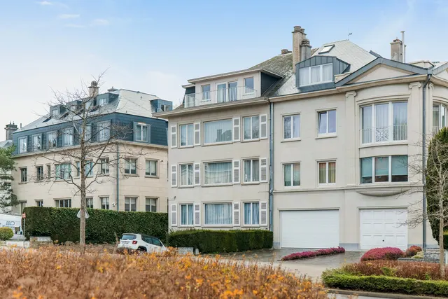 Appartement te koop in Woluwe-Saint-Pierre – 1/10