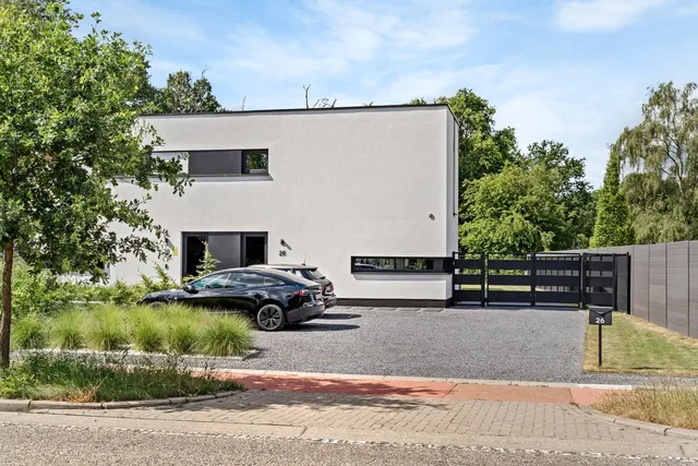 Woning en villa te koop in Genk – 1/10
