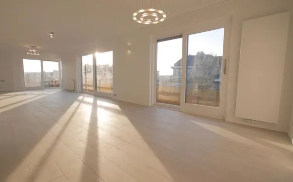Penthouse à louer à Sint-Pieters-Woluwe Bekijk op waze – 1/9