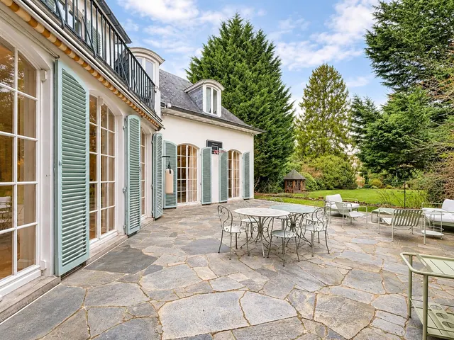 Woning en villa te koop in Bruxelles – 1/10