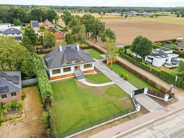 Woning en villa te koop in Beerse – 1/10