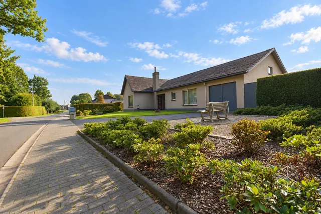 Woning te koop in Beernem – 1/10