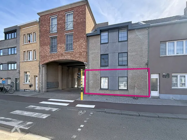 Appartement te koop in Hoboken – 1/10