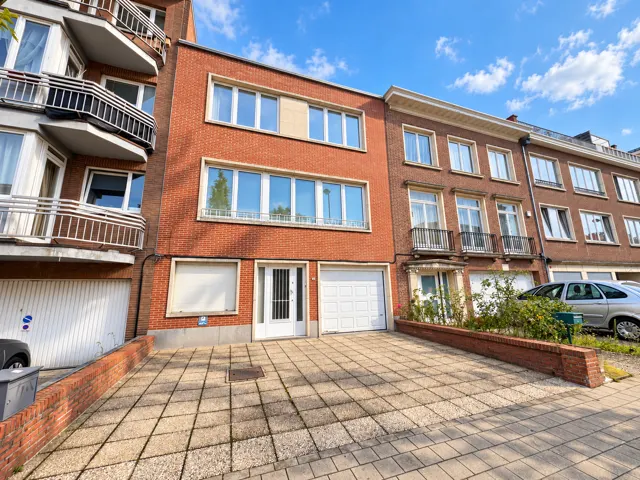 Huis te koop in Woluwe-Saint-Lambert – 1/10