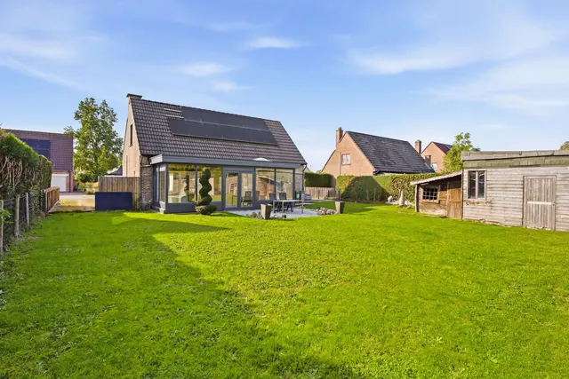 Huis te koop in Waasmunster – 1/10