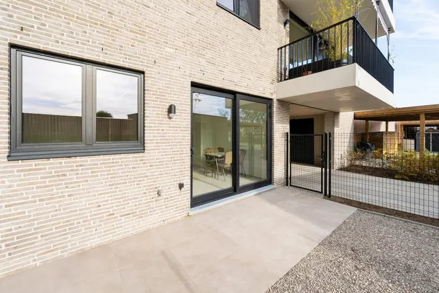 Appartement te koop in Oosteeklo – 1/10