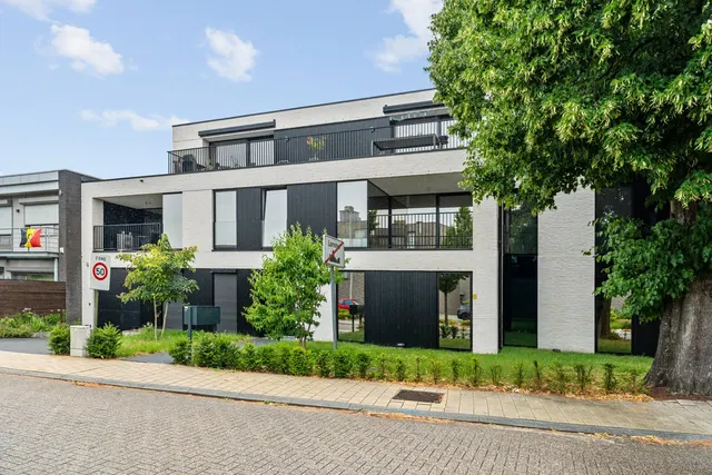 Appartement te koop in Lommel – 1/10