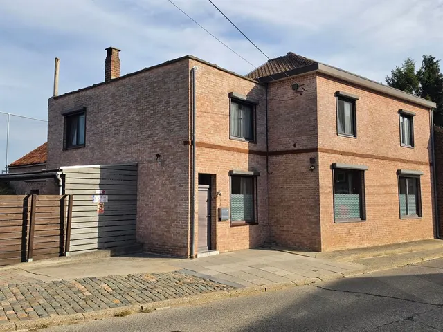 Huis te koop in Huppaye – 1/10