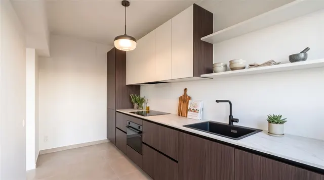 Appartement te koop in Merksem – 1/9