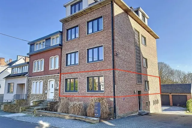 Appartement te huur in Namur – 1/4