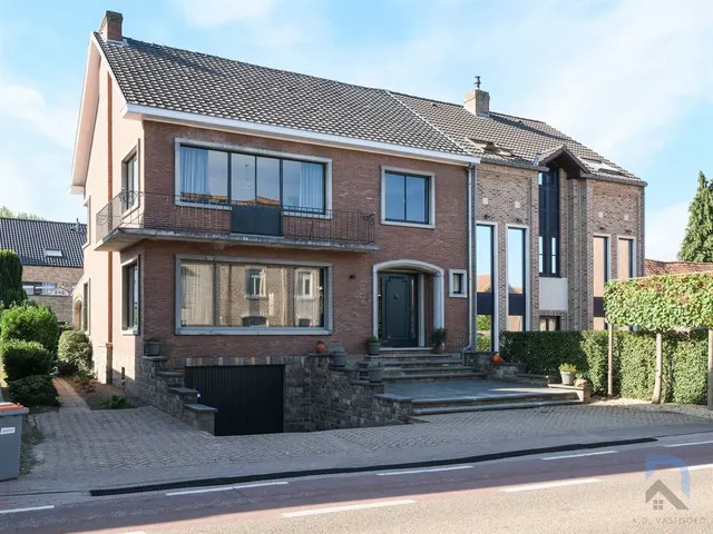 Huis te koop in Bilzen-Hoeselt – 1/10