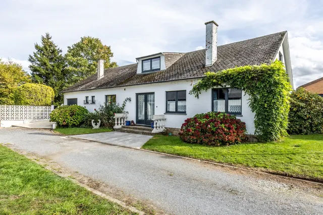 Maison à vendre à Namur, Jambes – 1/10