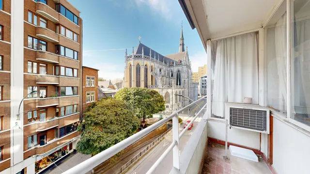 Appartement te koop in Liège – 1/10