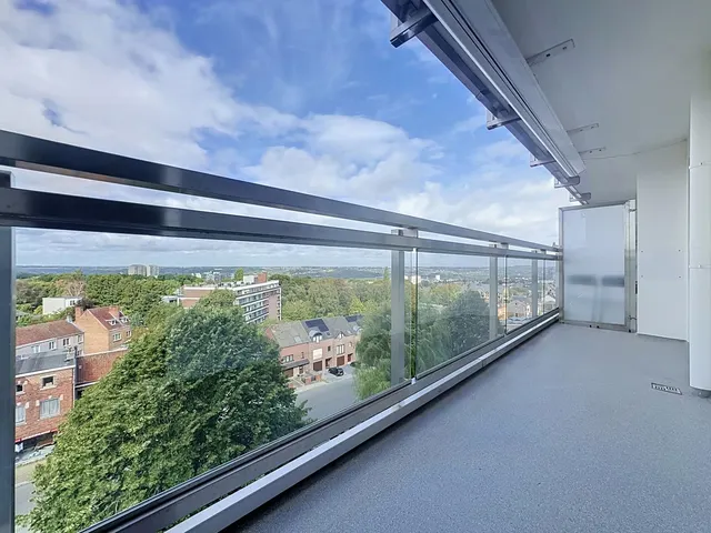 Appartement te koop in Seraing – 1/10