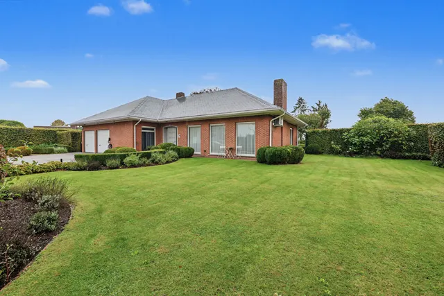 Huis te koop in Malle – 1/10