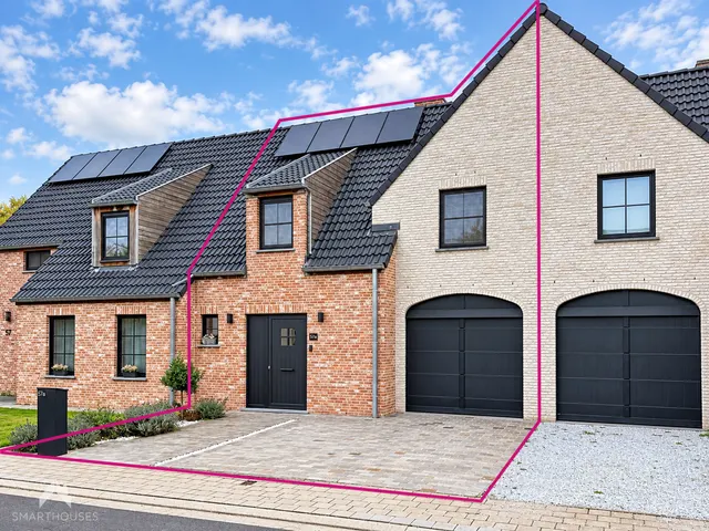 Huis te koop in Wielsbeke – 1/10