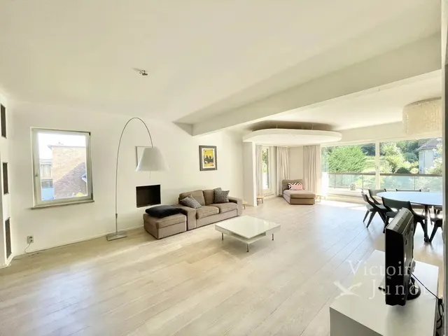 Appartement te huur in Uccle – 1/10