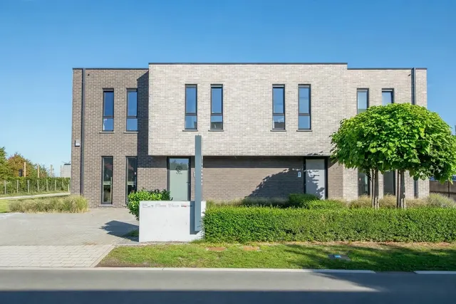Appartement à louer à Sint-Gillis-Waas – 1/8
