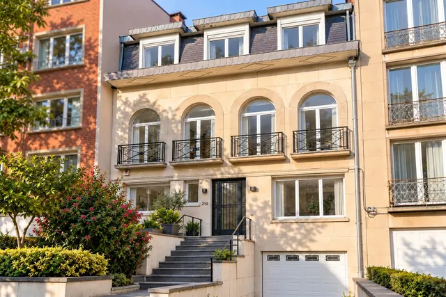 Huis te koop in Uccle – 1/10