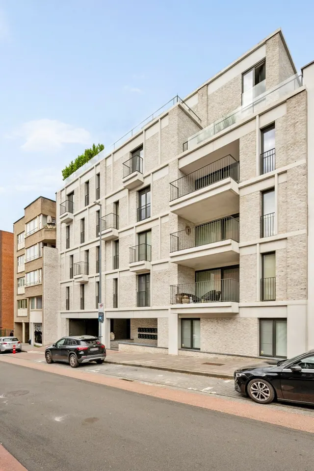 Appartement te koop in Genk – 1/10