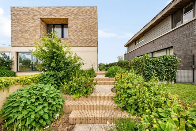 Woning en villa à vendre à Sint-Pieters-Leeuw – 1/10