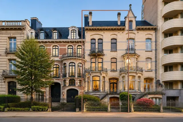 Woning en villa te koop in Ixelles – 1/10
