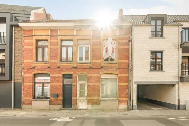 Woning en villa for sale in Turnhout – 1/10