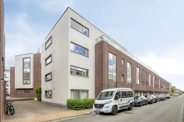 Appartement te koop in Sint-Niklaas – 1/10