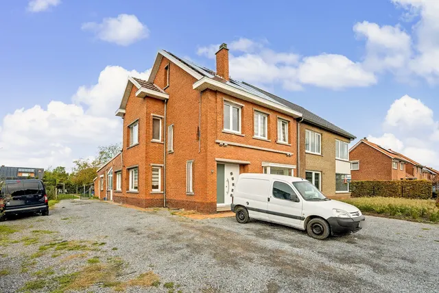 Huis te koop in Bilzen – 1/10