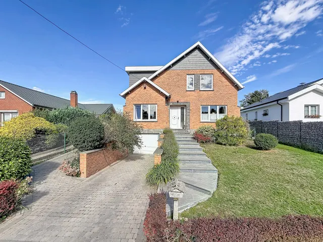 Huis te koop in Nivelles – 1/10