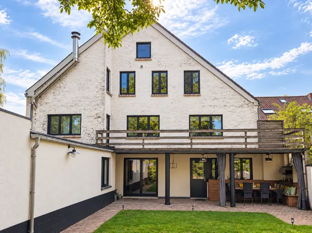 Huis te koop in Lasne – 1/10