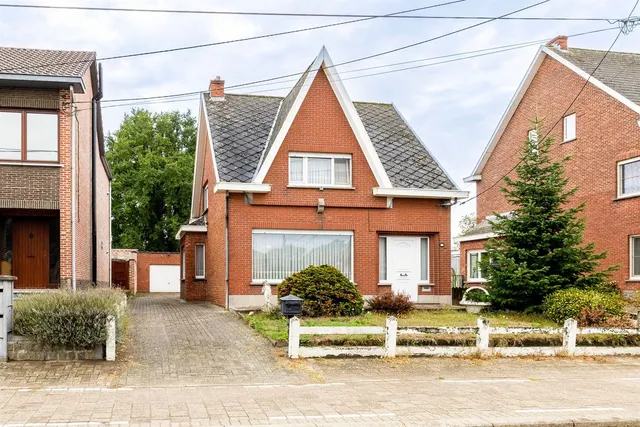 Huis te koop in Itegem – 1/10