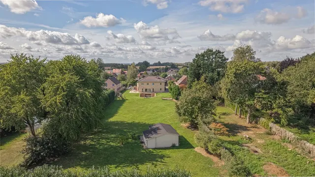 Villa à vendre à Waterloo – 1/10