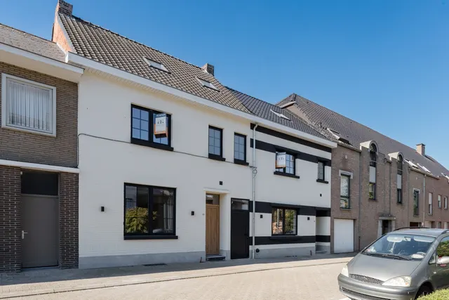Huis te koop in Bree – 1/10