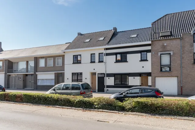 Huis te koop in Bree – 1/10