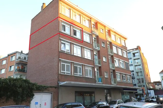 Appartement te koop in Borgerhout – 1/10