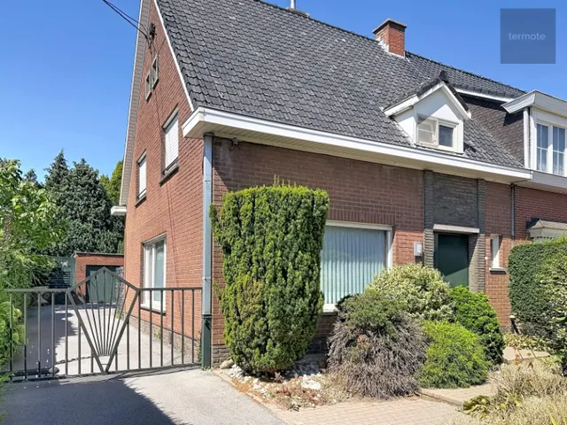 Woning te koop in Desselgem – 1/10