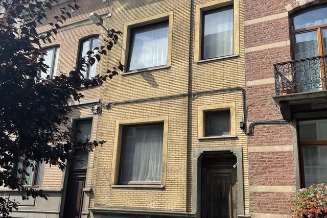 Huis te koop in Ixelles – 1/4