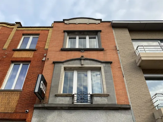 Woning te koop in Harelbeke – 1/10