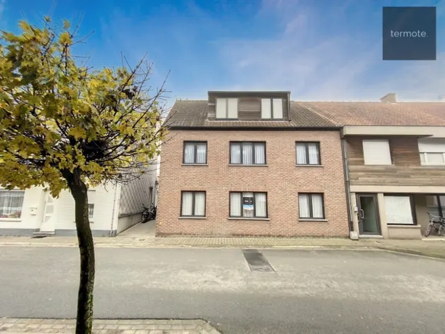Appartement te koop in Sint-Eloois-Vijve – 1/9